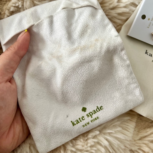 NWT Kate Spade Gold Bangle and Earring Set - Picture 6 of 8
